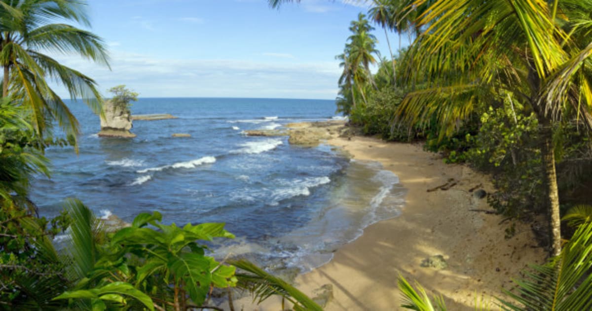 5 Costa Rican Beaches To Ease Your Winter Blues | HuffPost Canada