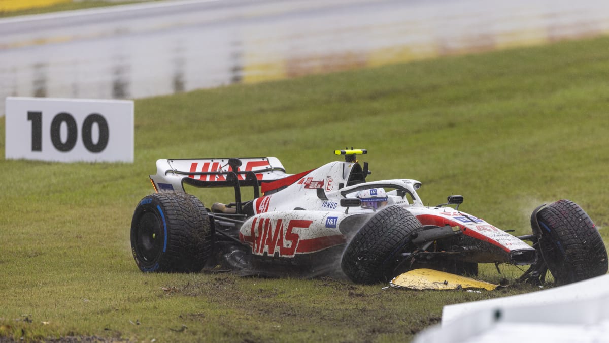 Verstappen set to win a second straight F1 season title