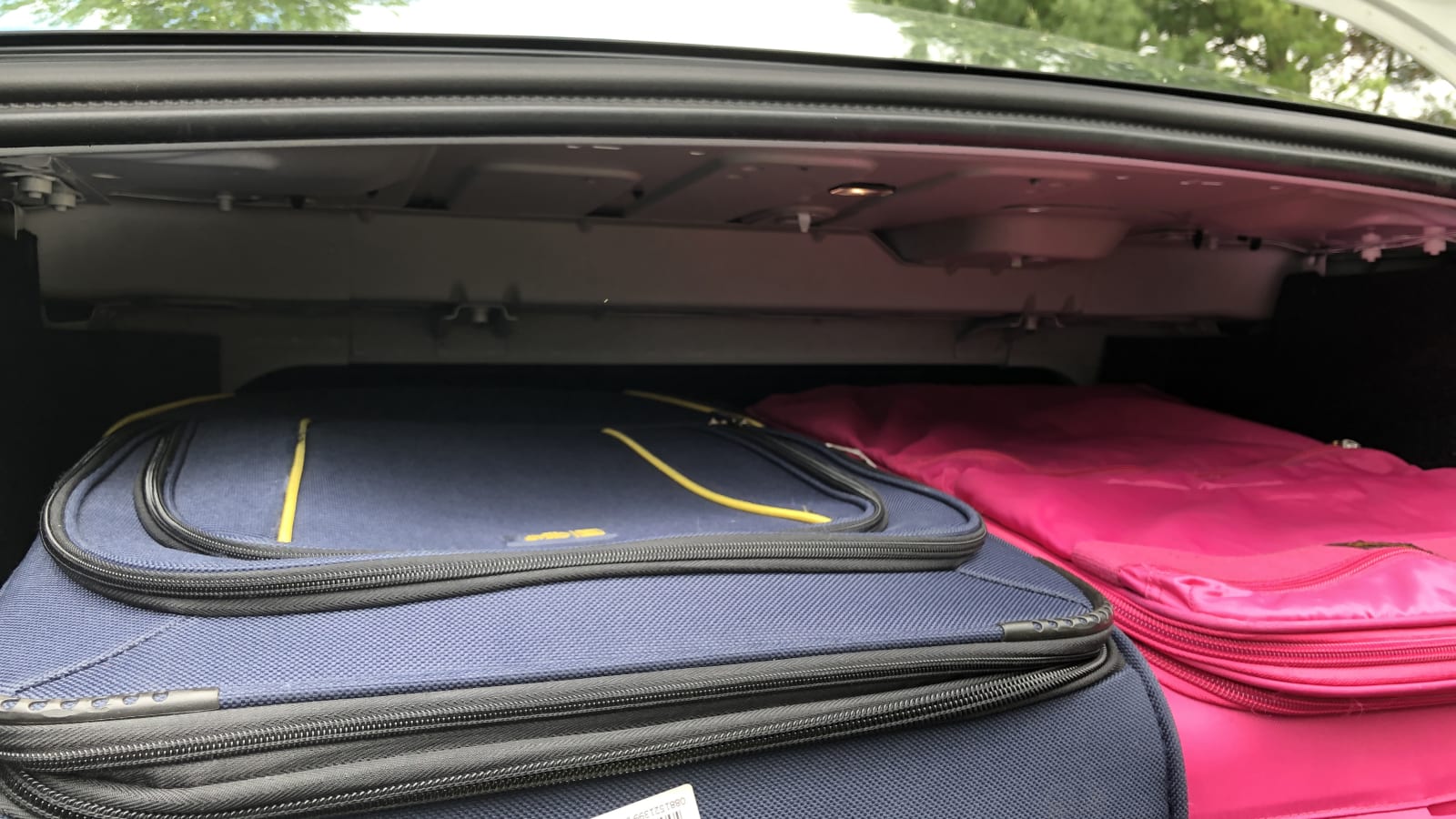 2020 Volvo S60 T8 Luggage Test | Long-term utility update 12 Rice Tire