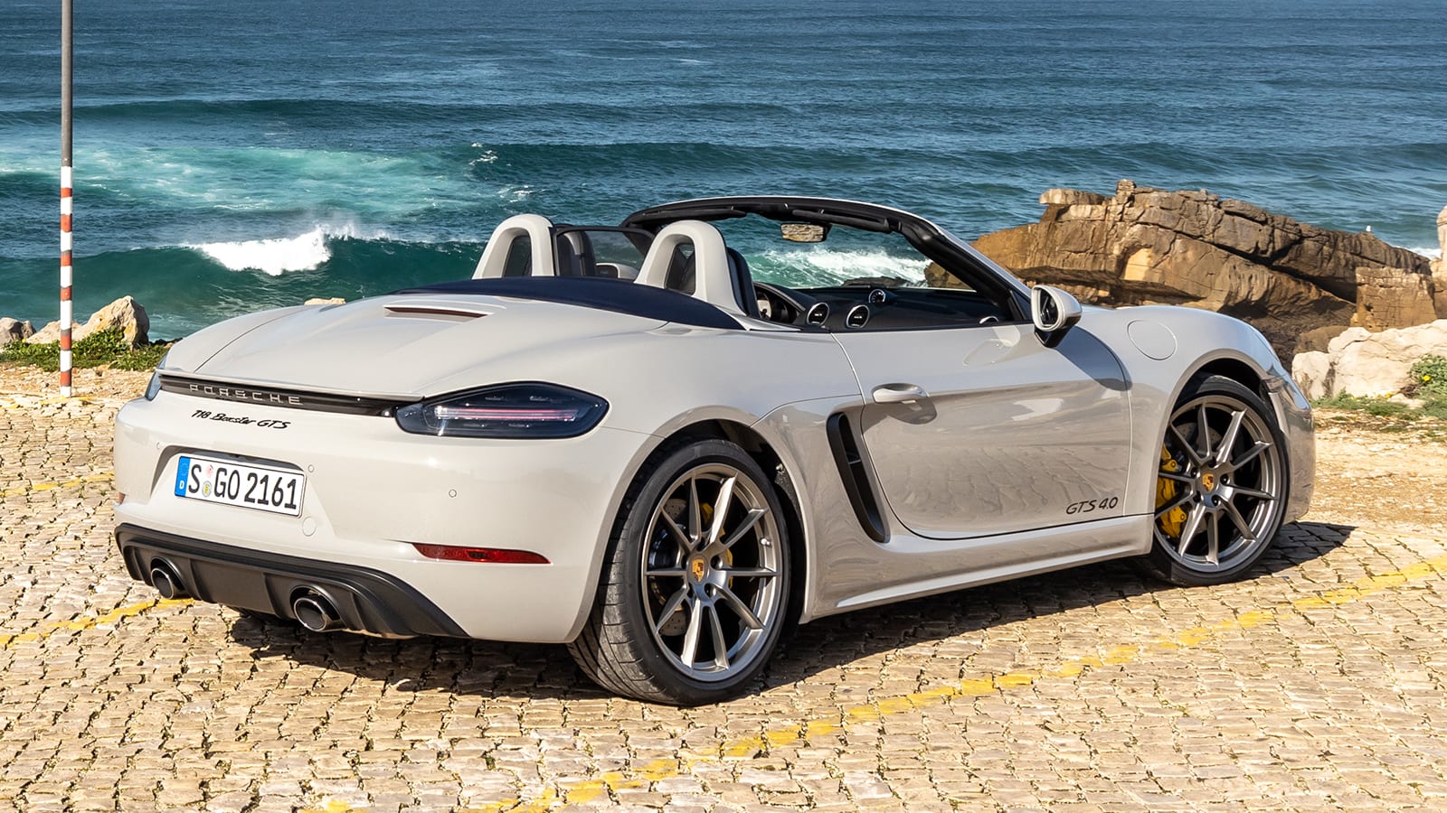 21 Porsche 718 Boxster 4 0 Gts Road Test Driving Impressions Specs Pricing