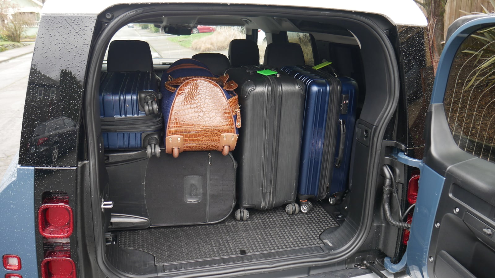 Land Rover Defender 110 Luggage Test Cargo Capacity Storage Trunk