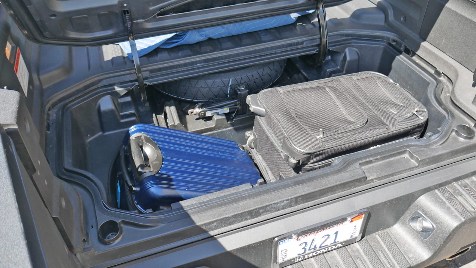 2021 Honda Ridgeline Luggage Test bags in trunk