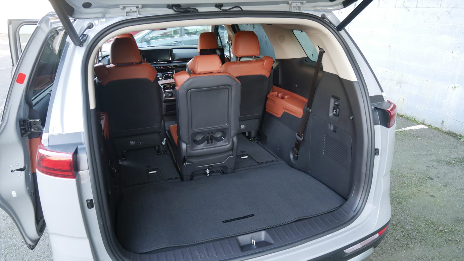 2023 Kia Carnival LX Seat Package Passenger Van Review Autoblog