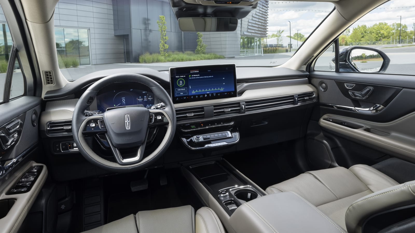 2023 Lincoln Corsair yeni bir yüz ve daha fazla teknoloji kazanıyor, düğmeleri kaybediyor
