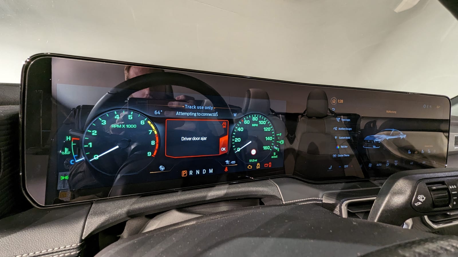 2024 Ford Mustang İç ve Bilgi-Eğlence İncelemesi: Ekranlar o kadar da kötü değil