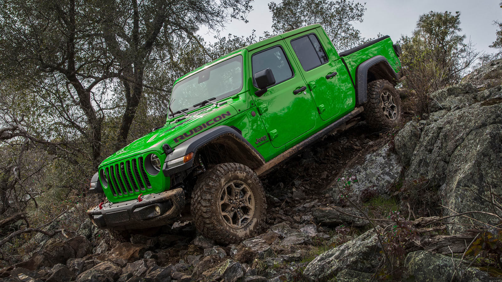 2021 Jeep Gladyatör Rubicon Gecko yeşili