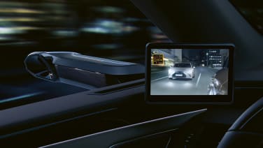 Lexus ES 300h gets optional side-view cameras and monitors in Europe