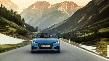 Audi TT gets two sporty appearance packages for the global range