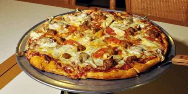 Python Pizza: Florida Pizzeria Offers Snake Meat On Menu