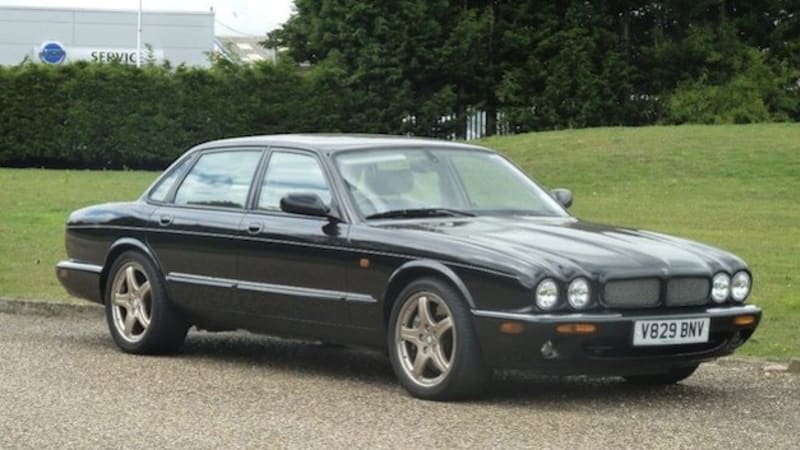 Jeremy Clarkson's Jag going up for auction -
