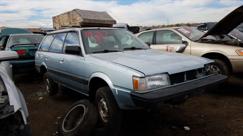00+-+1992+Subaru+Loyale+in+Colorado+wrecking+yard+-+photograph+by+Murilee+Martin.jpg