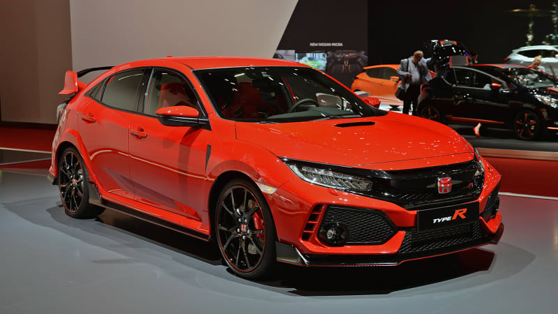 The 17 Honda Civic Type R Is A Wonderful Caricature Of Itself Autoblog