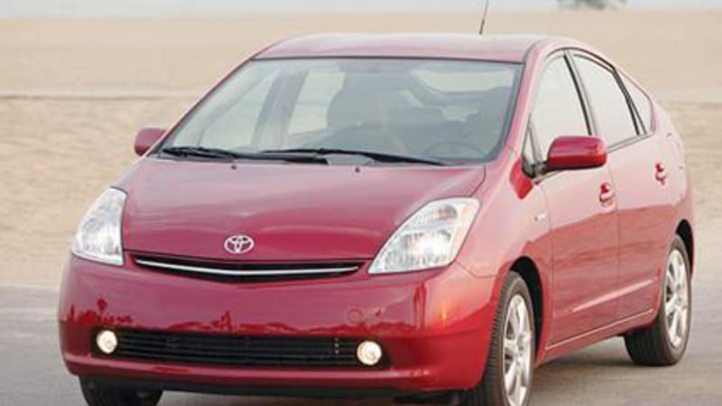 prius-not-so-hot-without-full-federal-tax-credit-toyota-offers