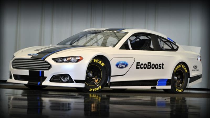  Ford revela una nueva cara fresca para su auto de carreras Fusion NASCAR