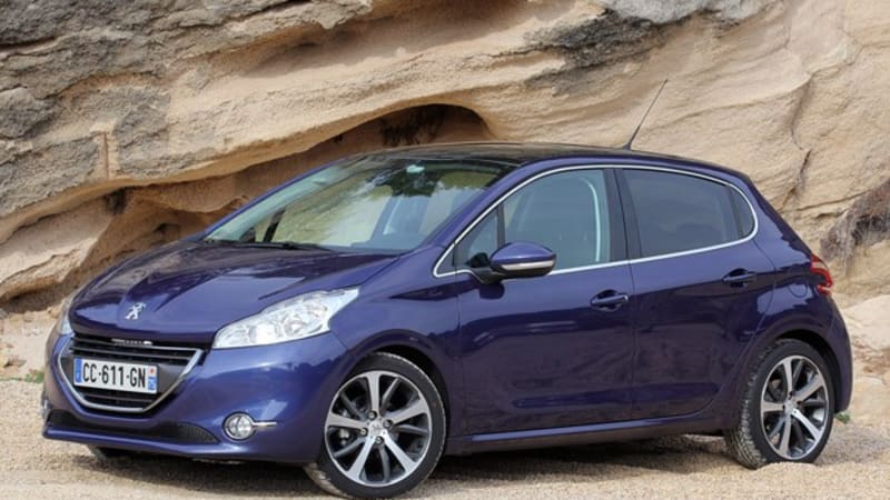 Low Price and High Quality Guarantee on Peugeot 208 Driver Side