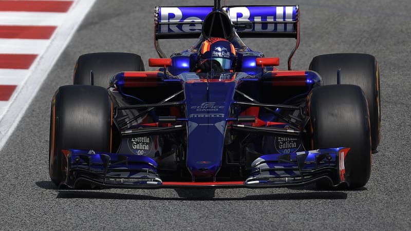 Honda aims to put Torro Rosso into top three in F1 next year - Autoblog
