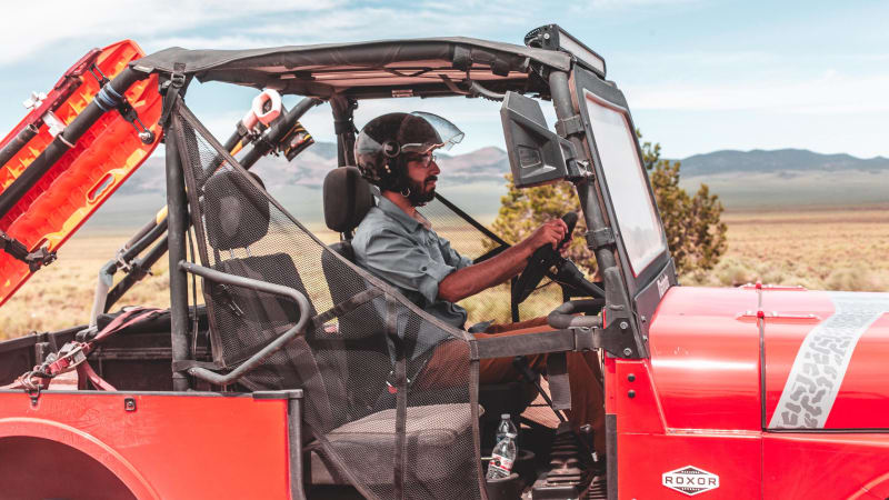 Mahindra Roxor Utv First Drive Review A Classic Remixed Autoblog - mahindra roblox