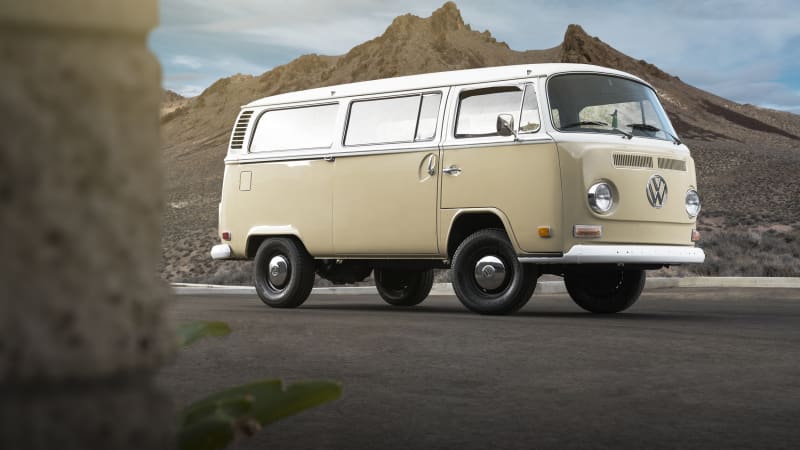 photo of This gorgeous 1972 Volkswagen Bus hides an electrified surprise image