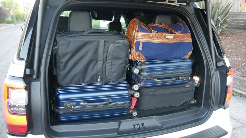 Prueba de equipaje de Toyota Sequoia: Â¿a quÃ© distancia de la tercera fila?