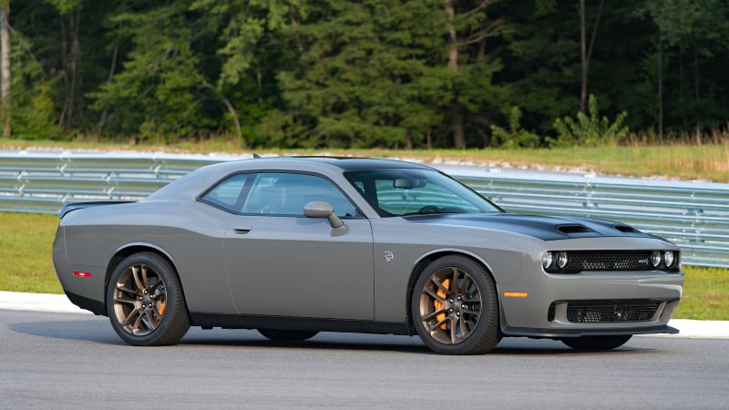 2021 Dodge Challenger Review | What's new, prices, pictures, engines