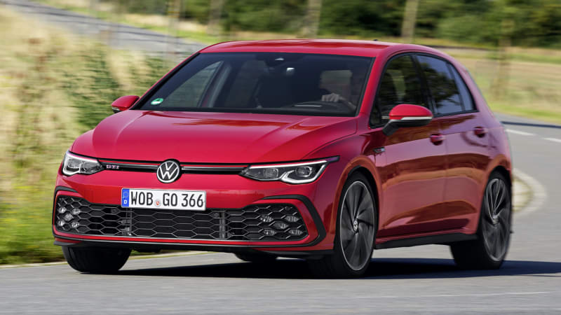 2022 Volkswagen Golf GTI First Drive Review | Straight out of central casting
