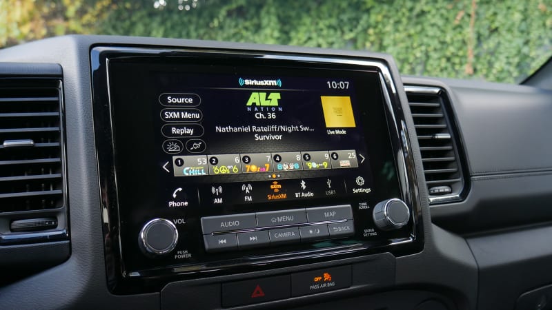 2022 Nissan Frontier touchscreen audio