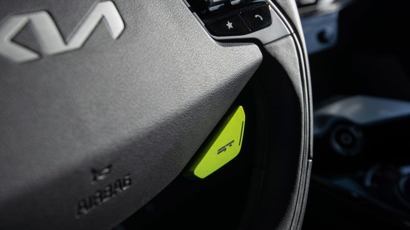 2023 Kia EV6 GT GT button