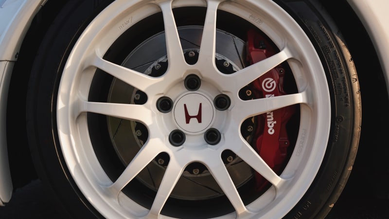 Evasive Motorsports Honda S2000R First Drive: Type R motorlu restomod