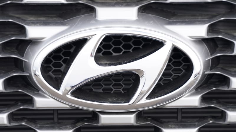 photo of Hyundai and Apple in early talks over EV partnership image