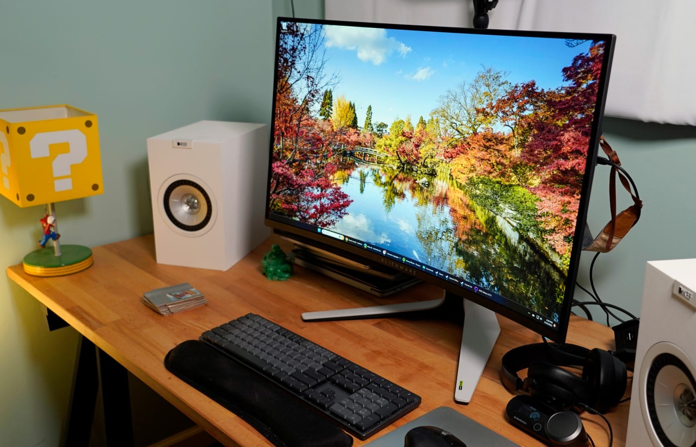 Alienware’s 32-inch 4K QD-OLED gaming monitor is total overkill, but in a good way
