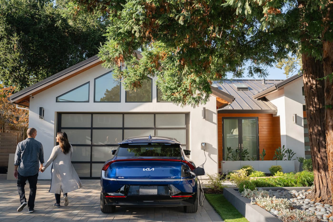 Airbnb hosts can get discounts on EV chargers