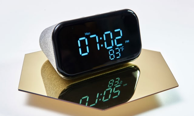 Holiday Gift Guide: Lenovo Smart Clock Esssential