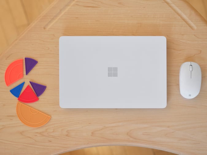 Vooruitgaan Twinkelen meten Windows 11 SE and the $249 Surface Laptop SE are made for school kids |  Engadget