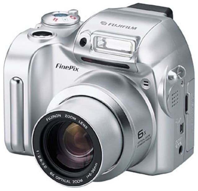 andere Zeldzaamheid Onverenigbaar Fujifilm FinePix 2800 Zoom Reviews, Pricing, Specs