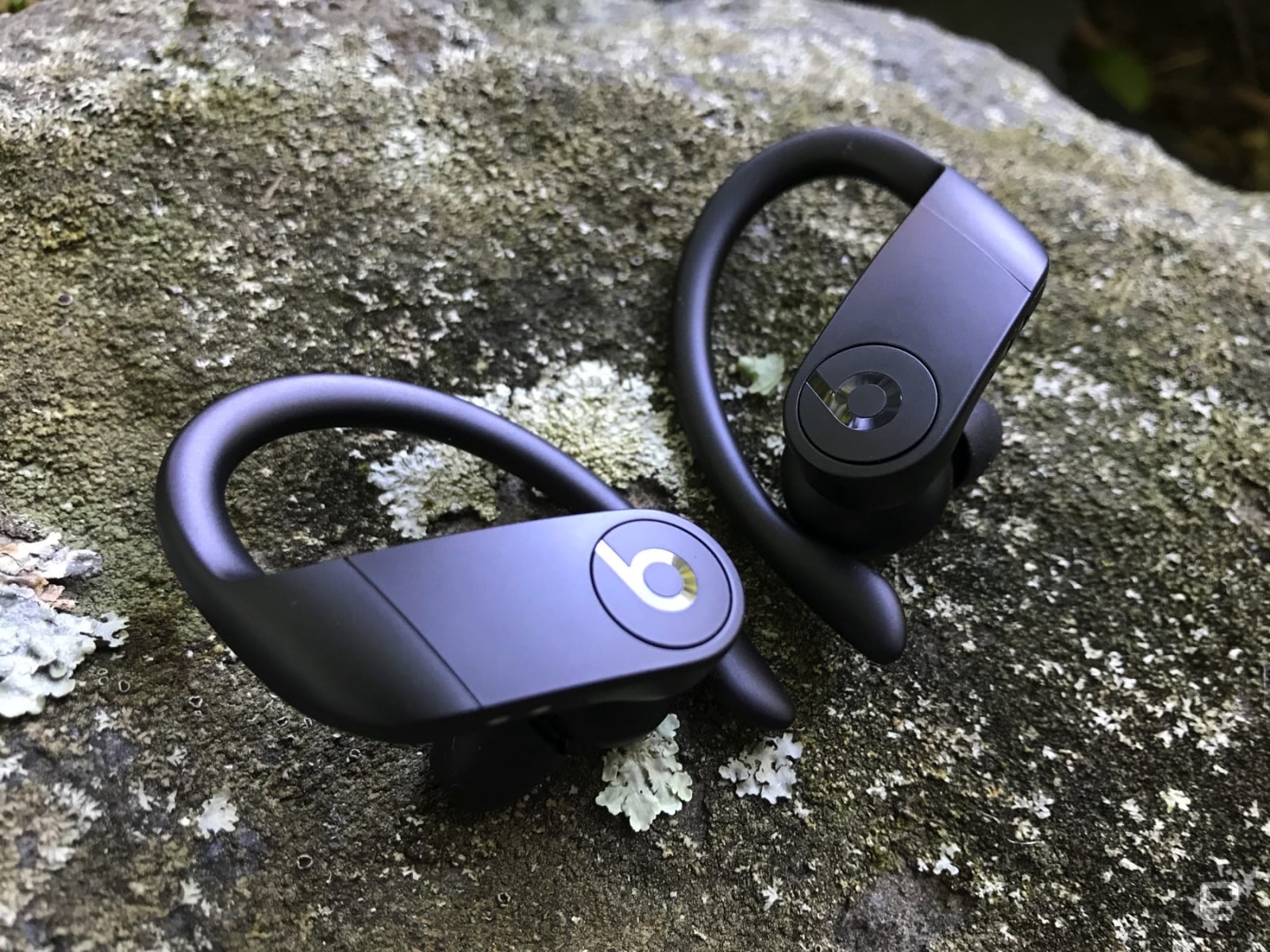 Powerbeats Pro review: The best-sounding Beats headphones yet | Engadget