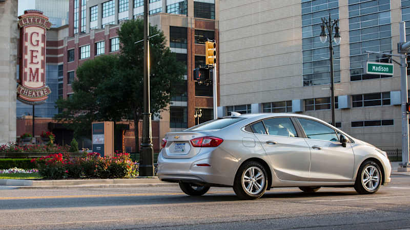 2018 Chevrolet Cruze Sedan Diesel offers up to an EPA-estimated 52 mpg highway � the highest highway fuel economy of any non-hybrid/non-EV in America.