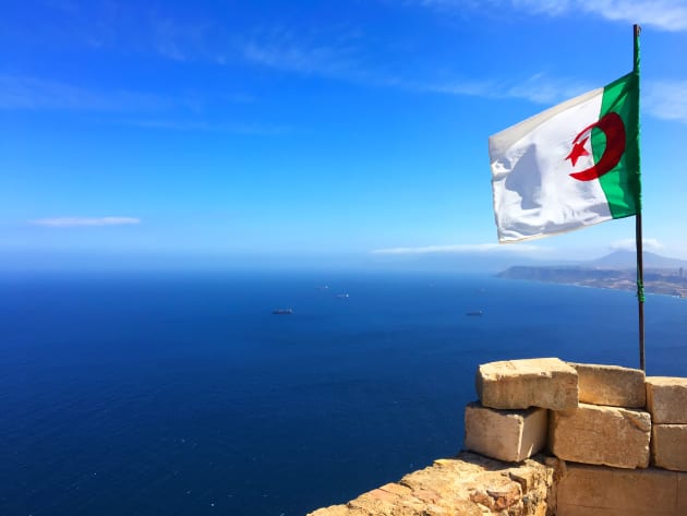 La migración argelina es continúa hacia Europa dadas las malas condiciones económicas que enfrenta la...
