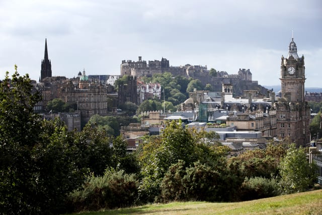 Î‘Ï€Î¿Ï„Î­Î»ÎµÏƒÎ¼Î± ÎµÎ¹ÎºÏŒÎ½Î±Ï‚ Î³Î¹Î± Edinburgh hopes to earn Â£11 million annually from tourist tax