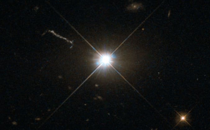 NASA's Hubble Gets the Best Image of Bright Quasar 3C 273