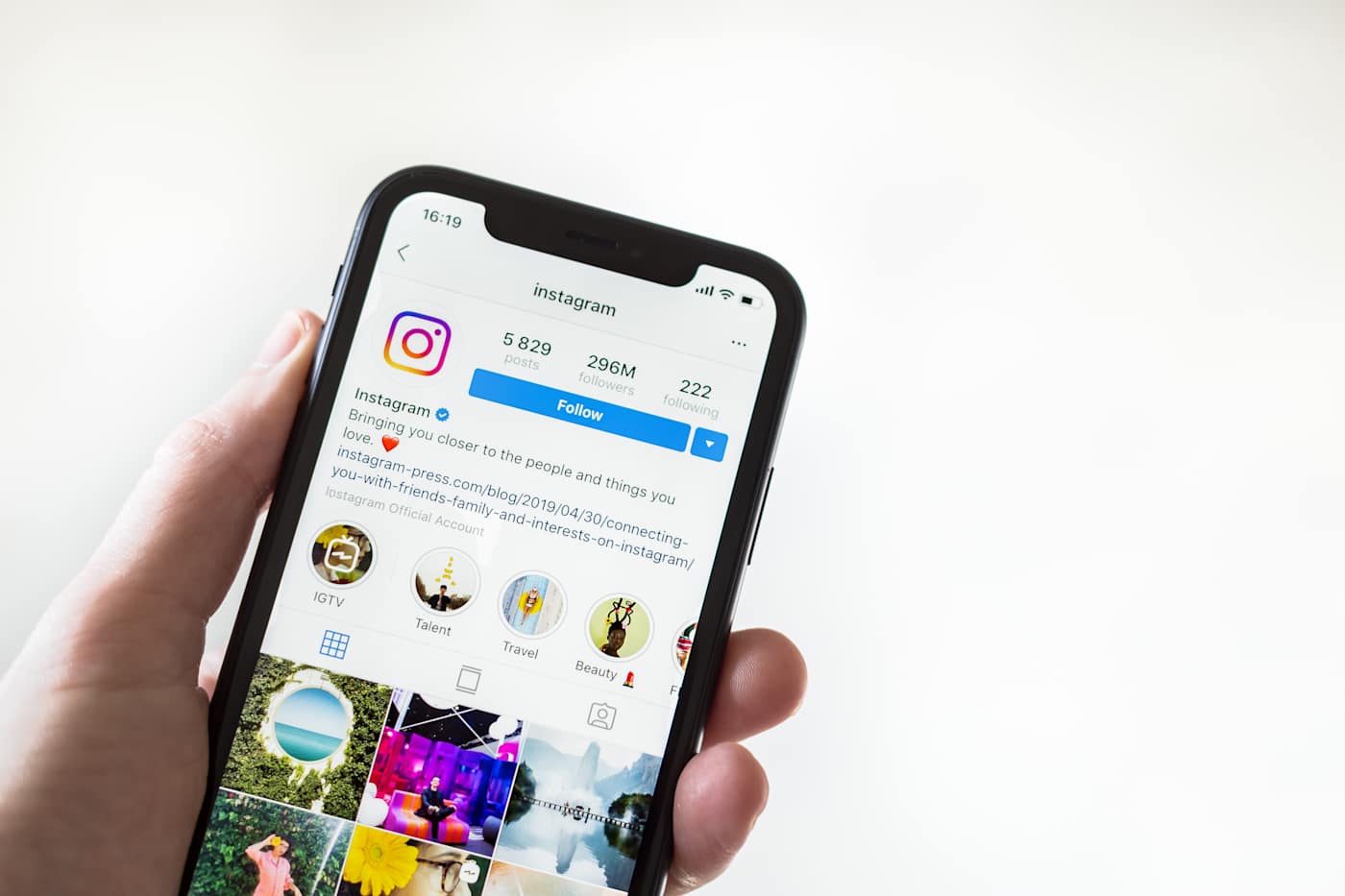 Instagram's experimental profile grid has rectangular images instead of squares
