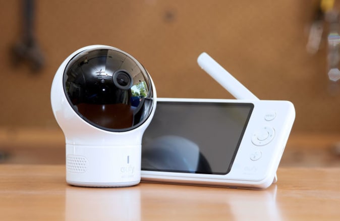 Eufy Spaceview baby monitor