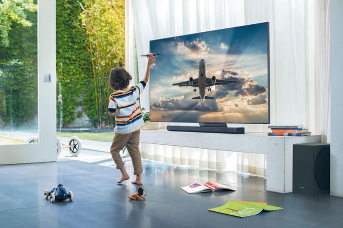 Samsung Q90T smart TV