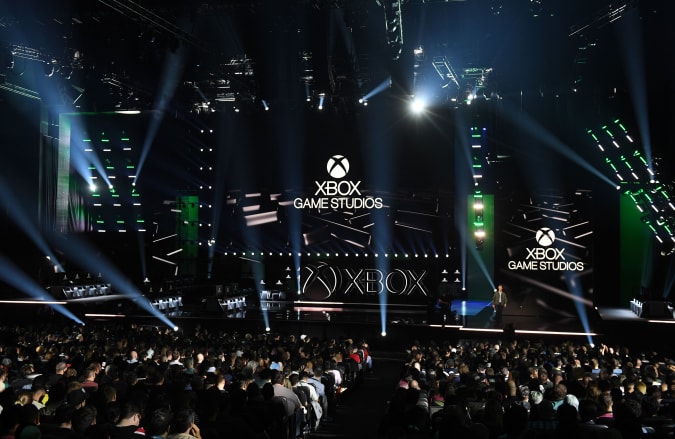 The crowd and stage for Microsoft Xbox at their press event ahead of the E3 gaming convention in Los Angeles on June 9, 2019. (Photo by Mark RALSTON / AFP)        (Photo credit should read MARK RALSTON/AFP via Getty Images)