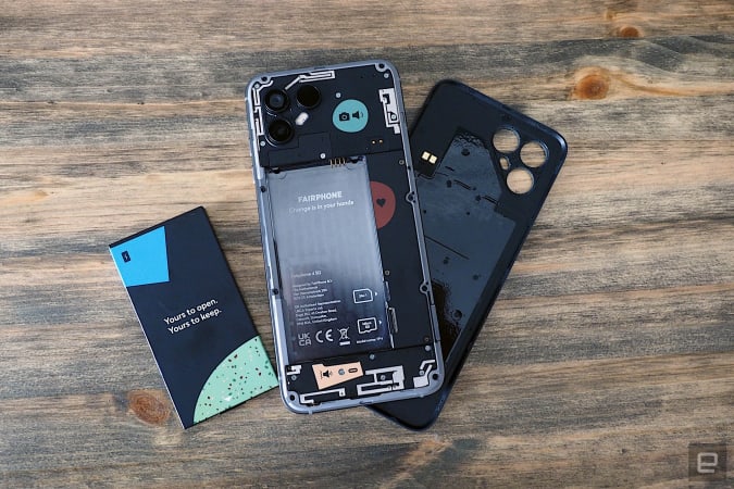 Images of the Fairphone 4 during a brief hands-on with the device in anticipation of its launch.