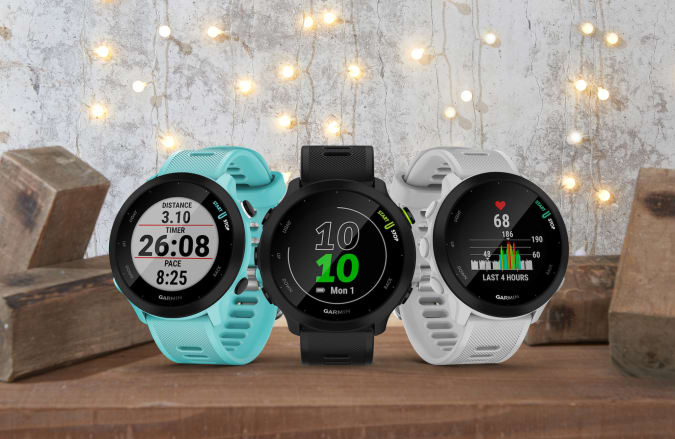 Garmin Forerunner 55 for the Engadget 2021 Holiday Gift Guide.

