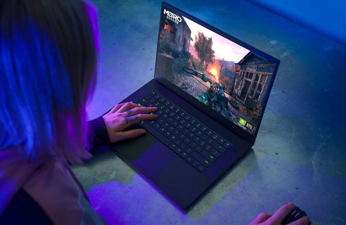Razer Blade 15 for the Engadget 2021 Holiday Gift Guide.