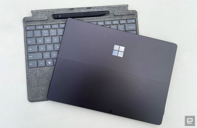 Image of a Surface Pro Laptop / Hybrid