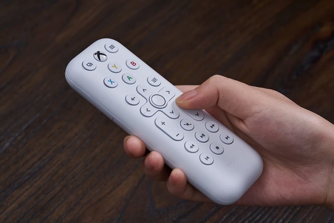8Bitdo multimedia remote control