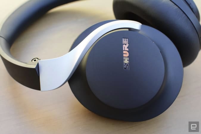 Picture of Shure Aonic 40 ANC headphones with excellent battery life and medium features.