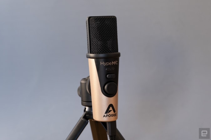 Apogee's HypeMic is a versatile microphone that's just as at home with a computer as it is with your phone.